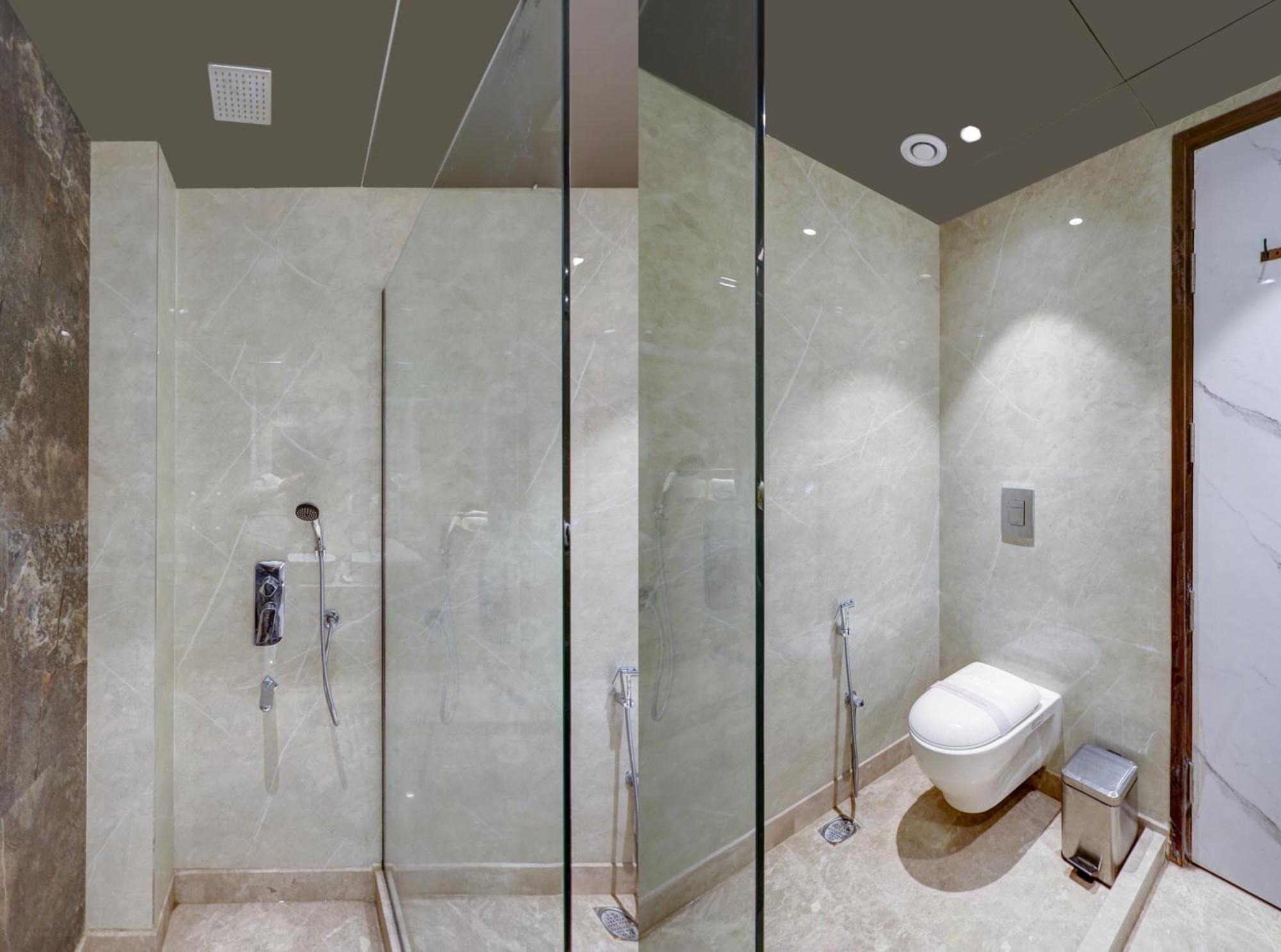 The Viking - Luxury Living Steps Away From & Connaught Place Hotel 4*