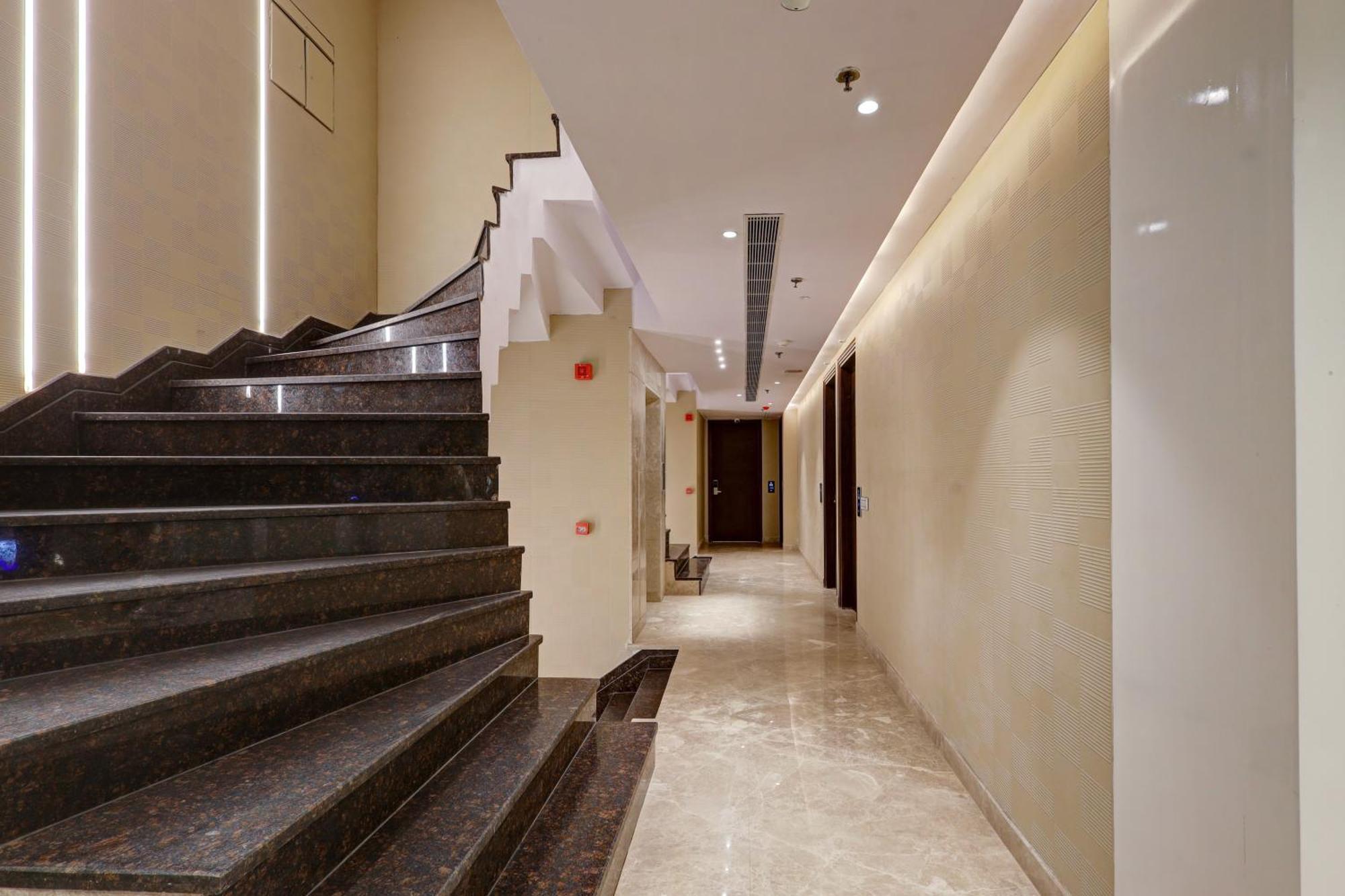 The Viking - Luxury Living Steps Away From & Connaught Place Hotel 4*