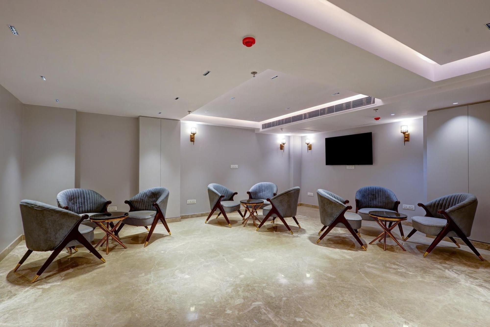 The Viking - Luxury Living Steps Away From & Connaught Place 4* New Delhi