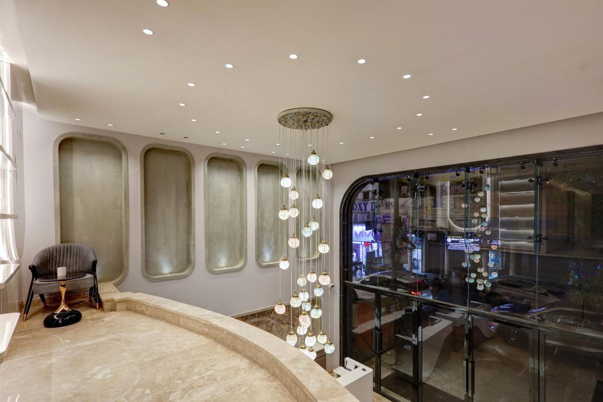 The Viking - Luxury Living Steps Away From & Connaught Place New Delhi