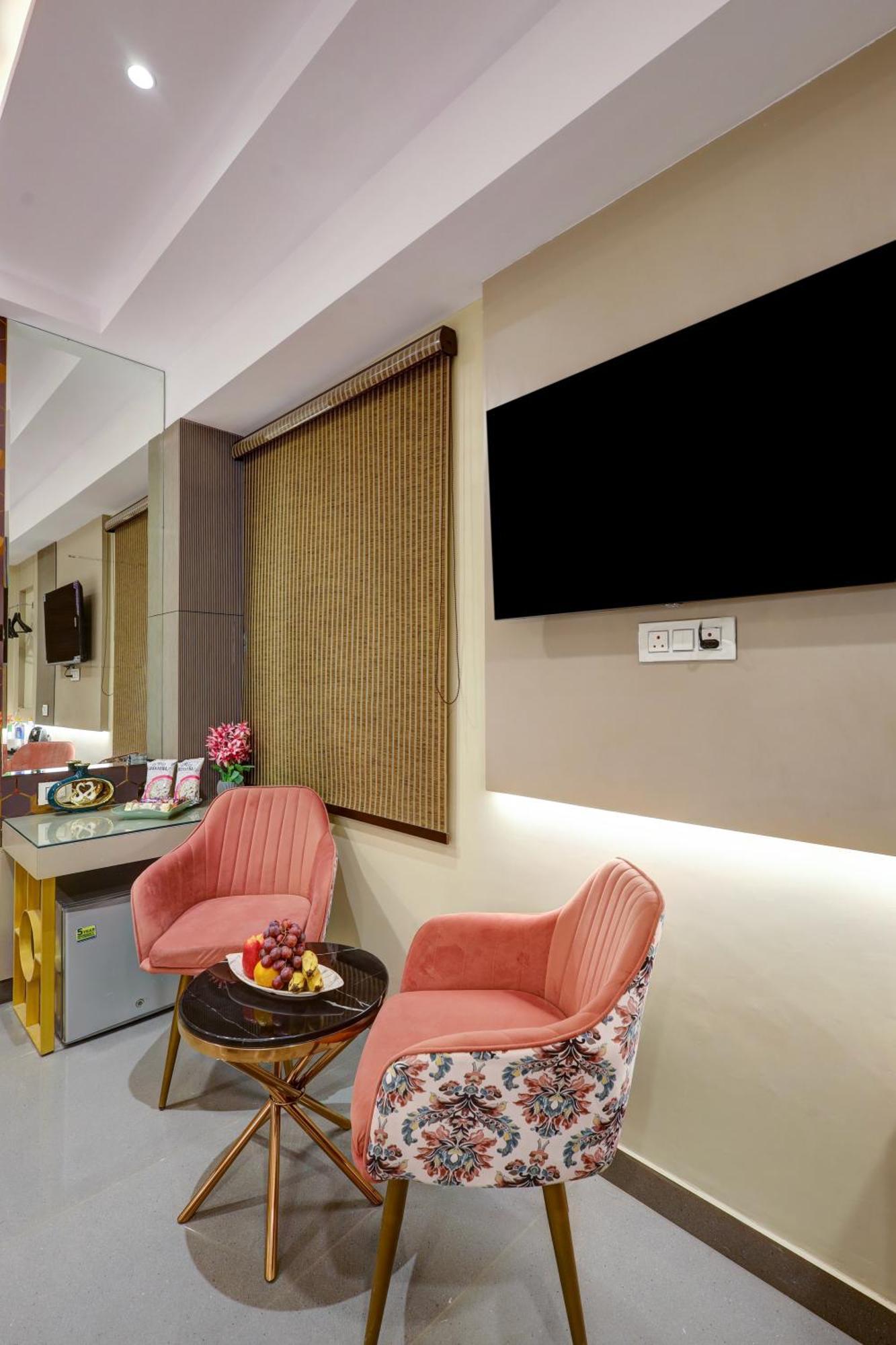 The Viking - Luxury Living Steps Away From & Connaught Place Hotel New Delhi