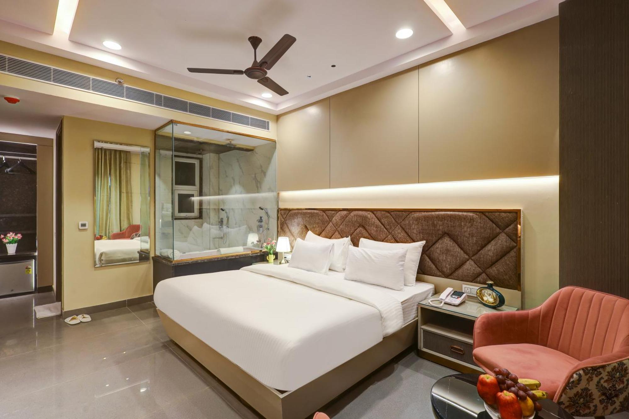 The Viking - Luxury Living Steps Away From & Connaught Place 4* New Delhi