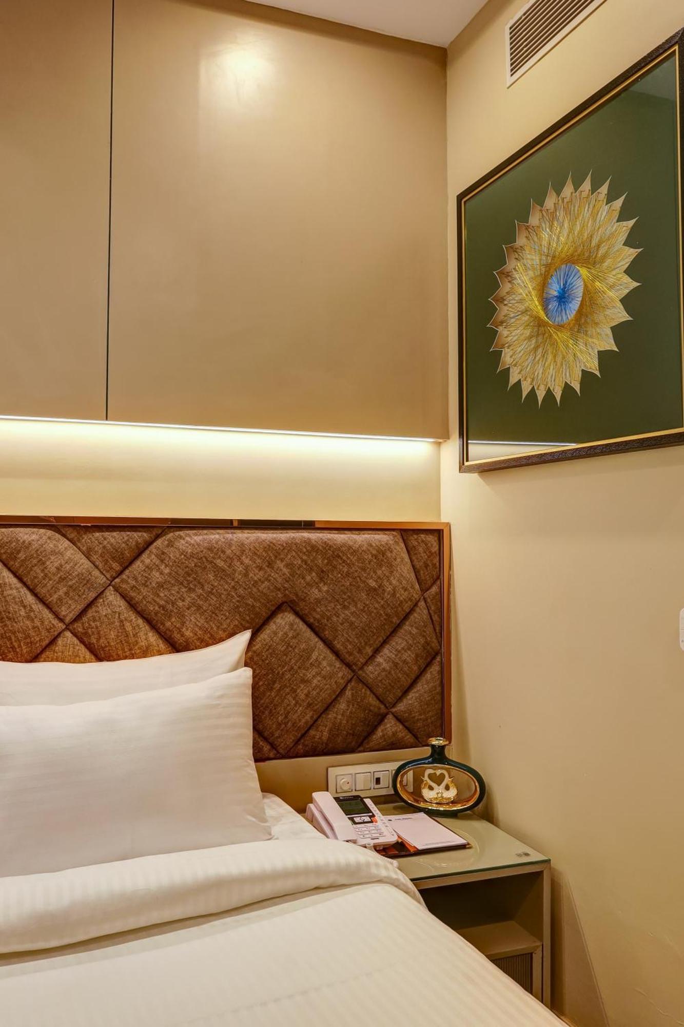 The Viking - Luxury Living Steps Away From & Connaught Place 4* New Delhi