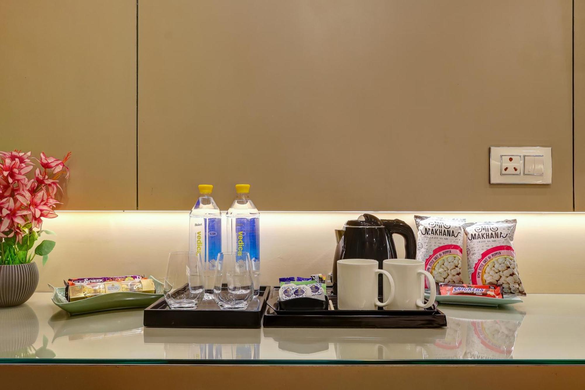 Hotel The Viking - Luxury Living Steps Away From & Connaught Place